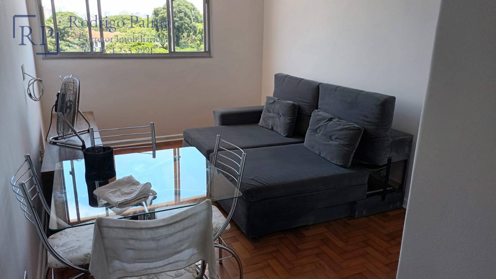 Apartamento para alugar com 1 quarto, 50m² - Foto 1