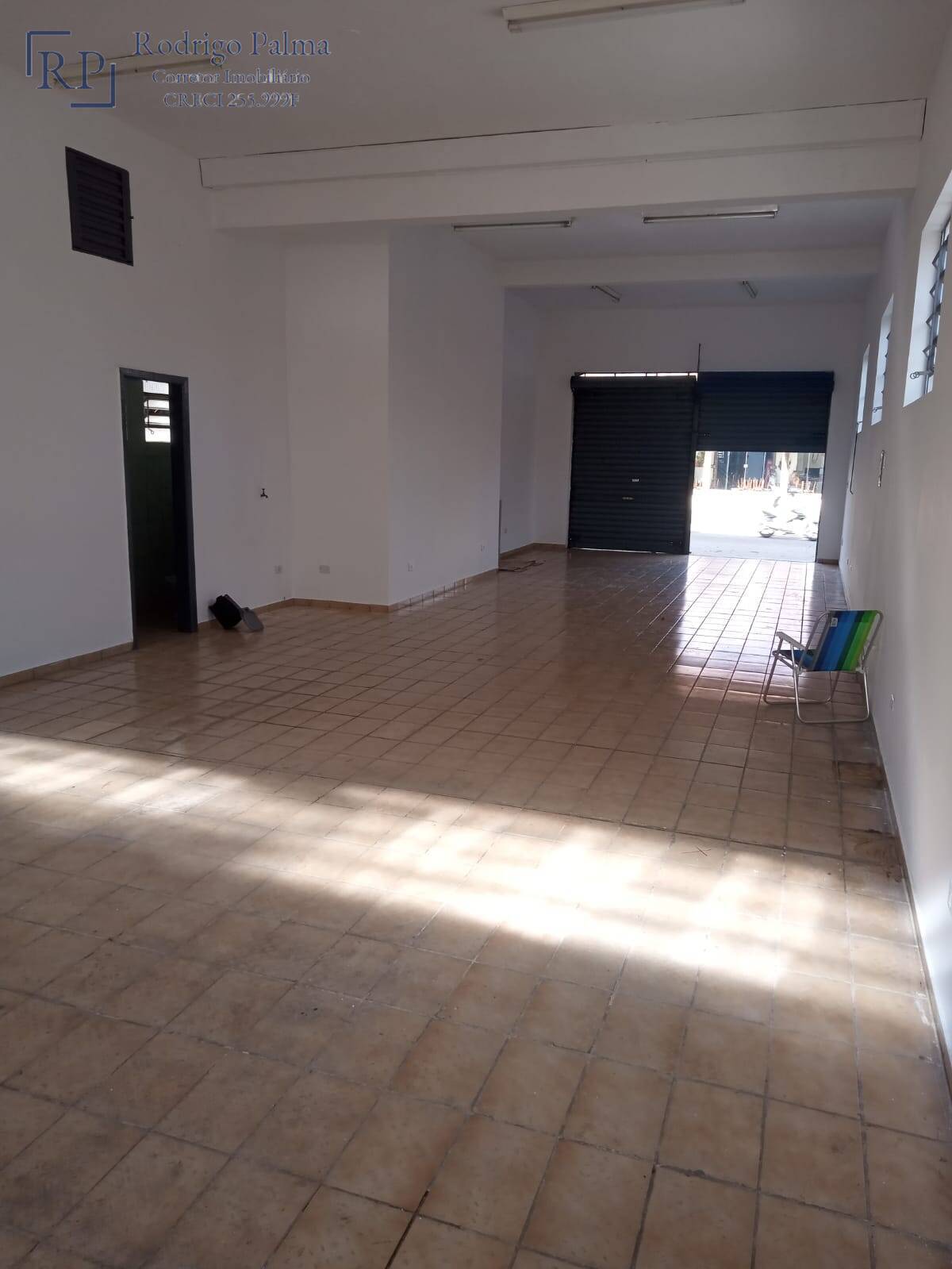 Loja-Salão para alugar, 140m² - Foto 2