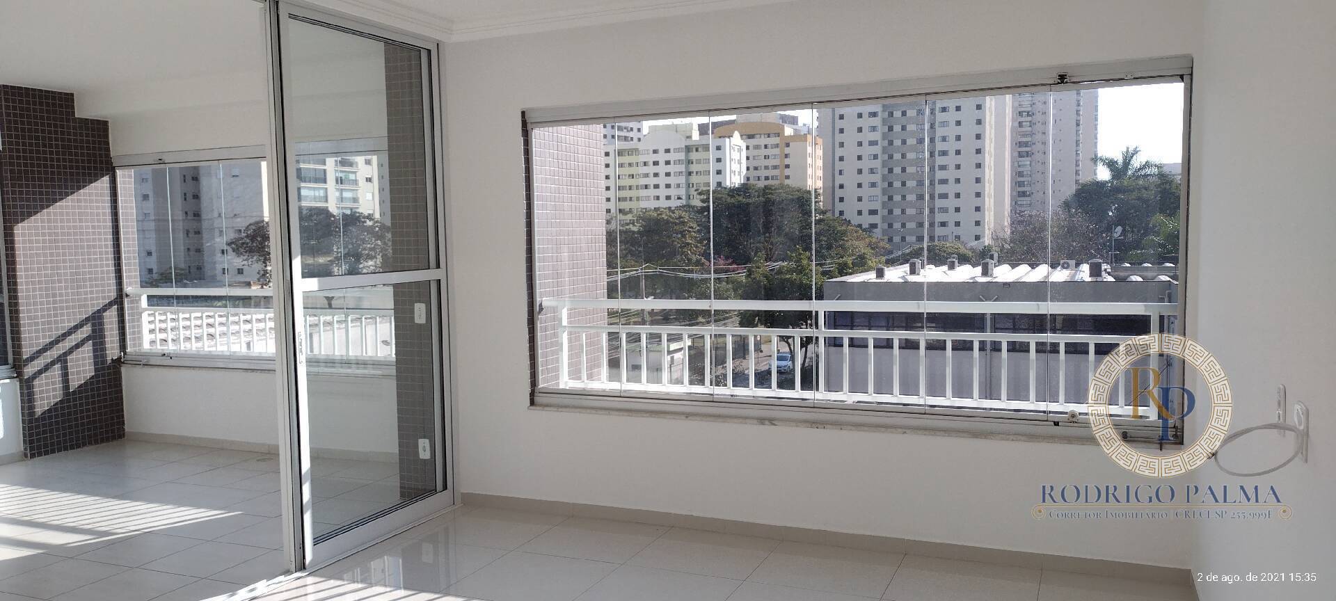 Apartamento para alugar com 2 quartos, 83m² - Foto 2